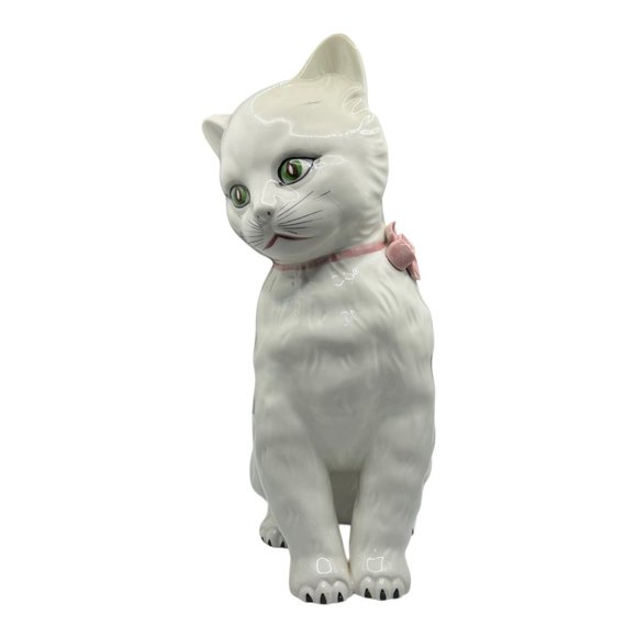 Vintage Ceramic White Cat Sitting With Green Eyes Statue